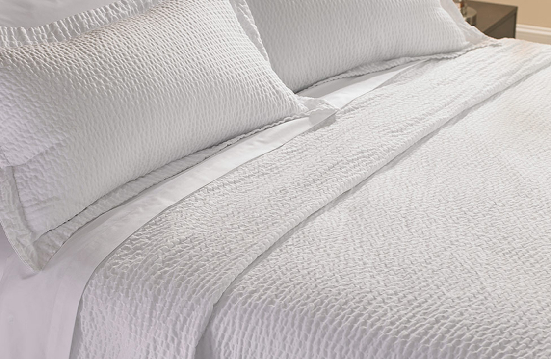 shop-marriott-fairfield-inn-suites-ripple-coverlet_1_4.jpg